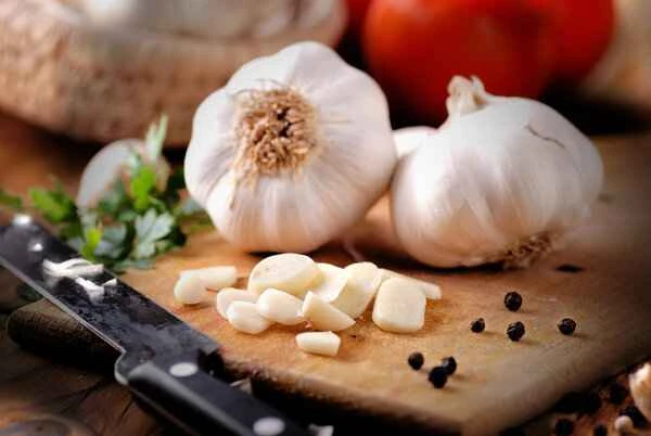 Can I eat garlic if I have intestinal polyps?